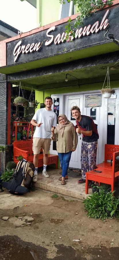 Green Savannah Homestay Syariah Diyeng Εξωτερικό φωτογραφία