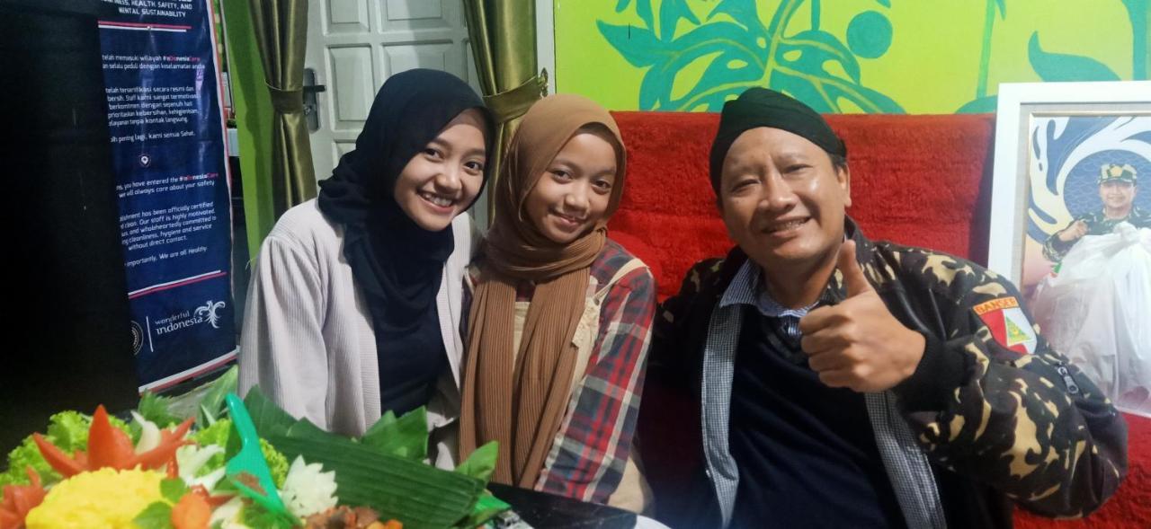 Green Savannah Homestay Syariah Diyeng Εξωτερικό φωτογραφία