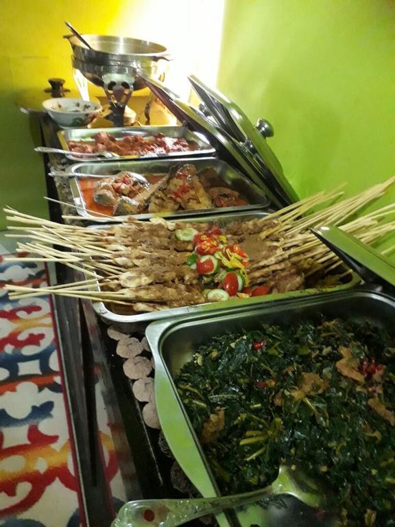 Green Savannah Homestay Syariah Diyeng Εξωτερικό φωτογραφία