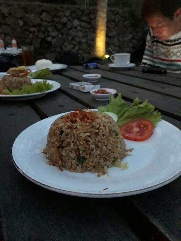 Green Savannah Homestay Syariah Diyeng Εξωτερικό φωτογραφία